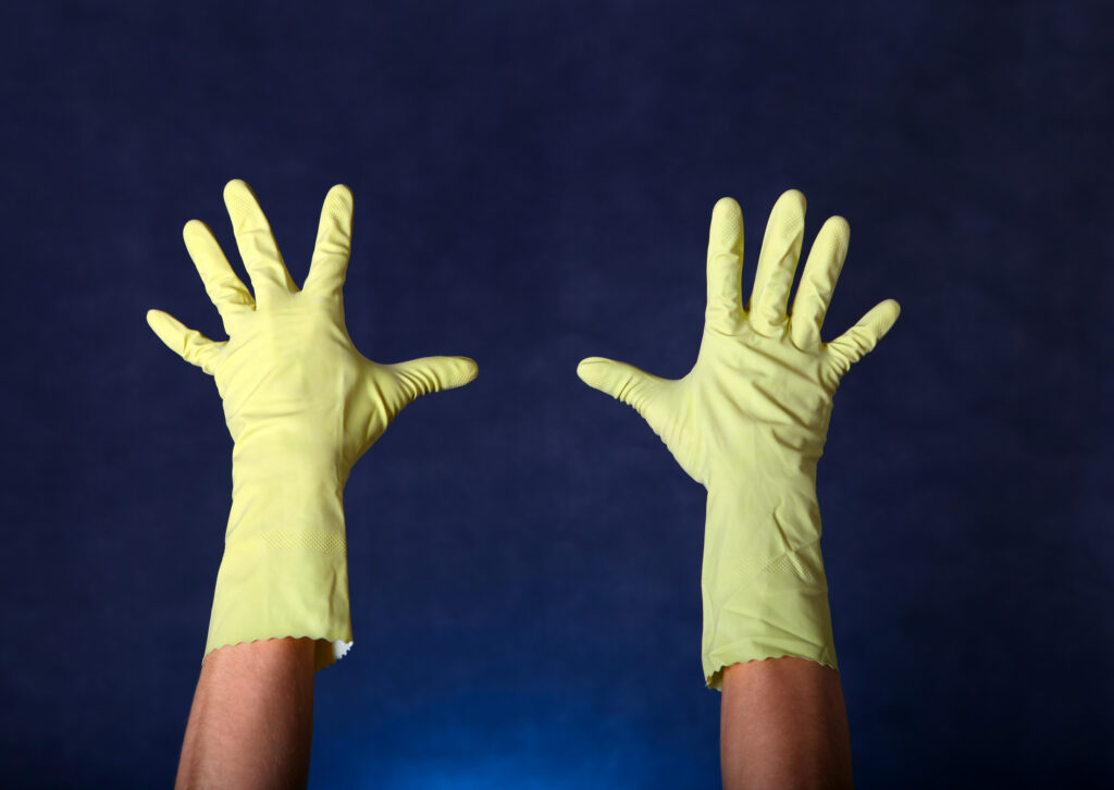 Disposable vinyl gloves South Africa for hygiene protection